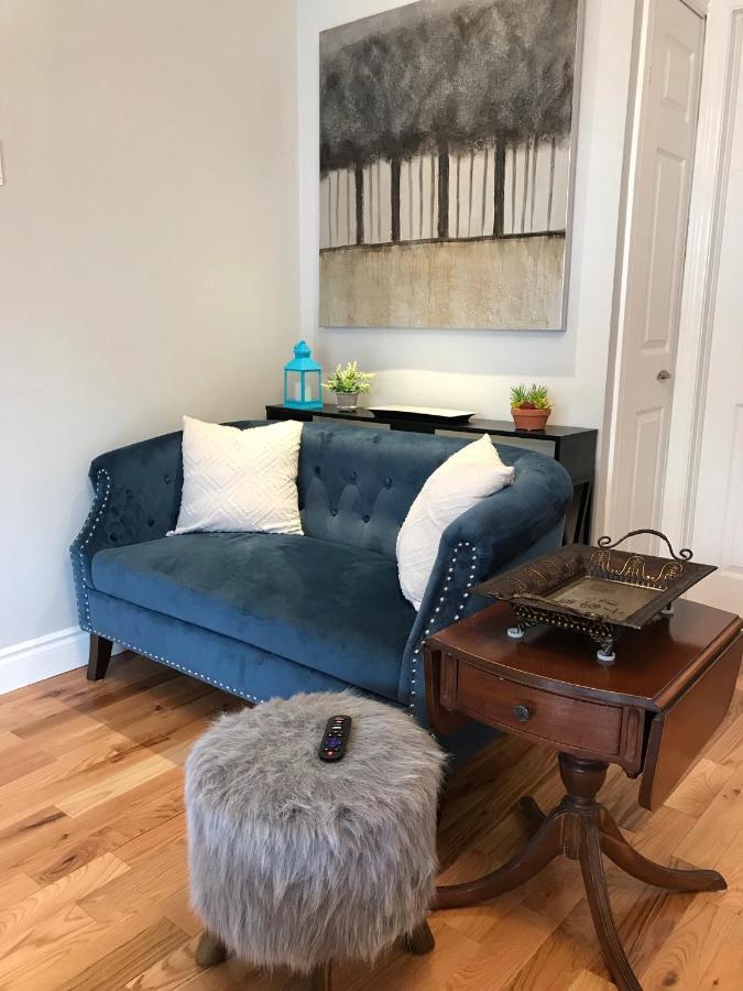 Ottawa Downtown Executive Apartment Retreat With Private Balcony Near Bank Street - Sleep Max 2 Kültér fotó